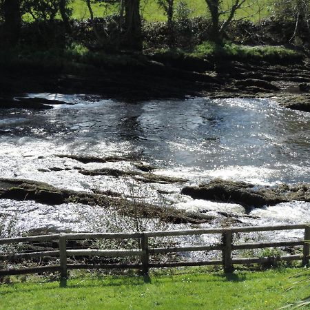 Ouvane Falls Inn Ballylickey Kültér fotó